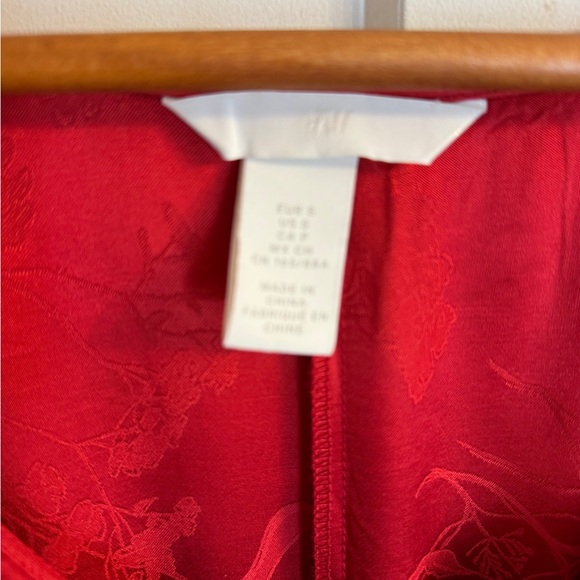 H&M Maxi Dress Red Floral - Picture 5 of 7